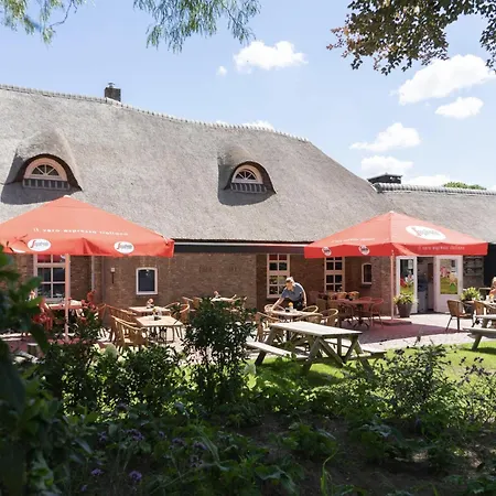 Comfortable With Microwave, Efteling At 2km